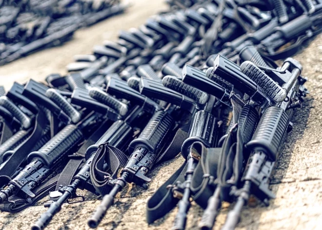 Это рекорд! Латвия импортировала из России оружия и боеприпасов почти на 800 000 евро