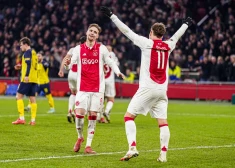 Amsterdamas "Ajax" svin uzvaru pirmajā Eiropas līgas izslēgšanas kārtā. 