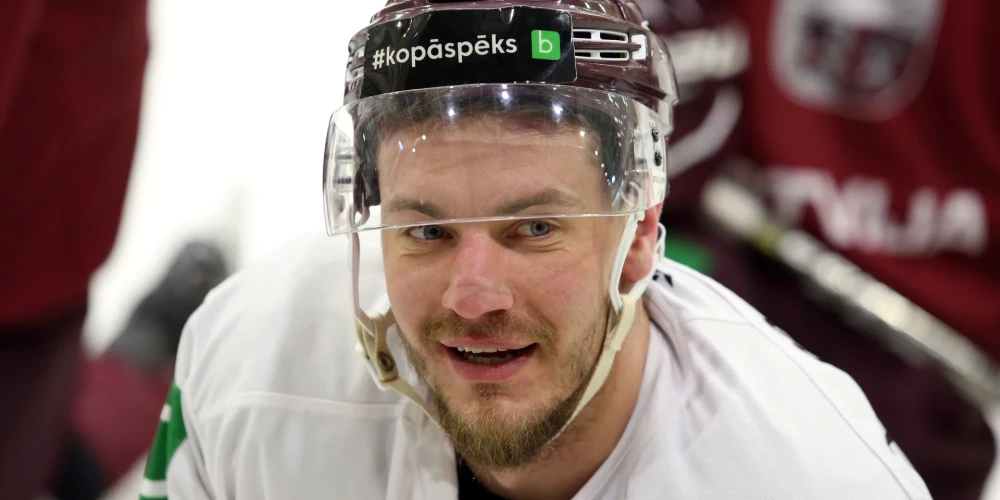 Latvijas uzbrucējs Miks Indrašis.