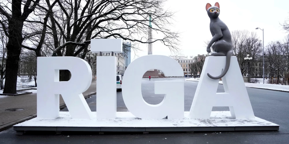 26. februārī no Brīvības laukuma tiks pārvietots vides objekts "RĪGA" ar animācijas filmas "Straume" galveno varoni – kaķi.
