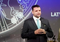 Pensionāru federācija: Uzulnieks ir otra labākā izvēle labklājības ministra amatam