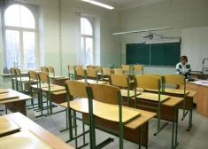 Aplēses liecina, ka līdz 2030. gadam pirmklasnieku skaits Latvijas skolās samazināsies par trešdaļu