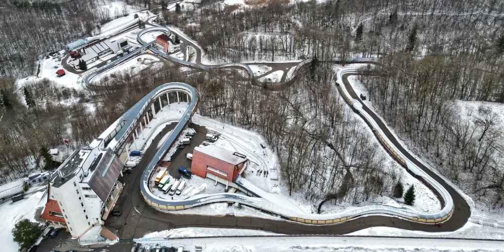 Siguldas bobsleja un kamaniņu trase.