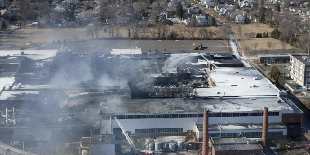 Ugunsgrēks izcēlās 17. februārī un glābējiem to izdevās nodzēst vien 22. februārī.