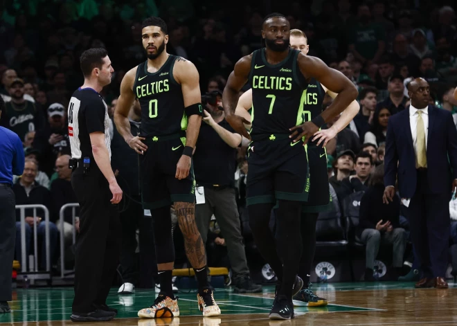 Porziņģis nespēlē "Celtics" zaudējumā NBA spēlē