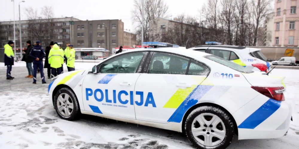 Limbažos aizturēts vīrietis par miesas bojājumu nodarīšanu sievai.
