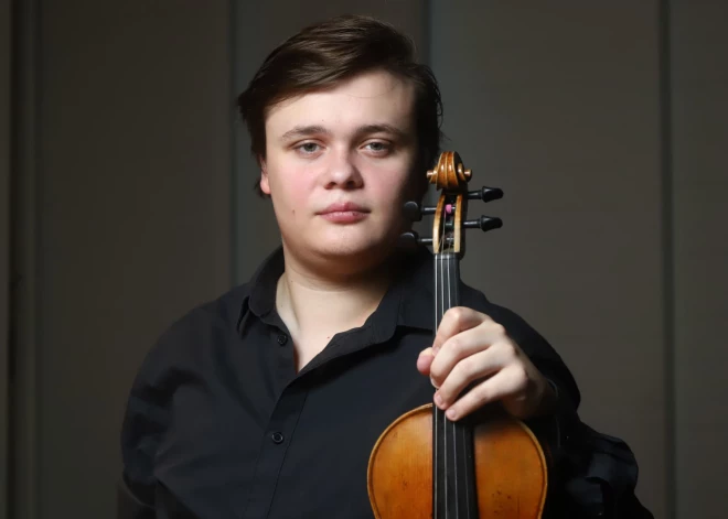 “Man bija svarīgi parādīt raksturu” talantīgais vijolnieks Daniils Bulajevs par savu debijas albumu