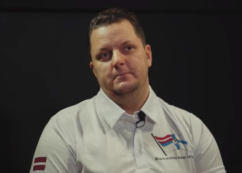 Airēšanu par savu sporta veidu Krists izvēlējās pēc izslēgšanas metodes.