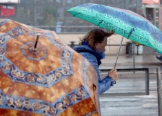 Trešdien gaidāms lietus un brāzmains vējš