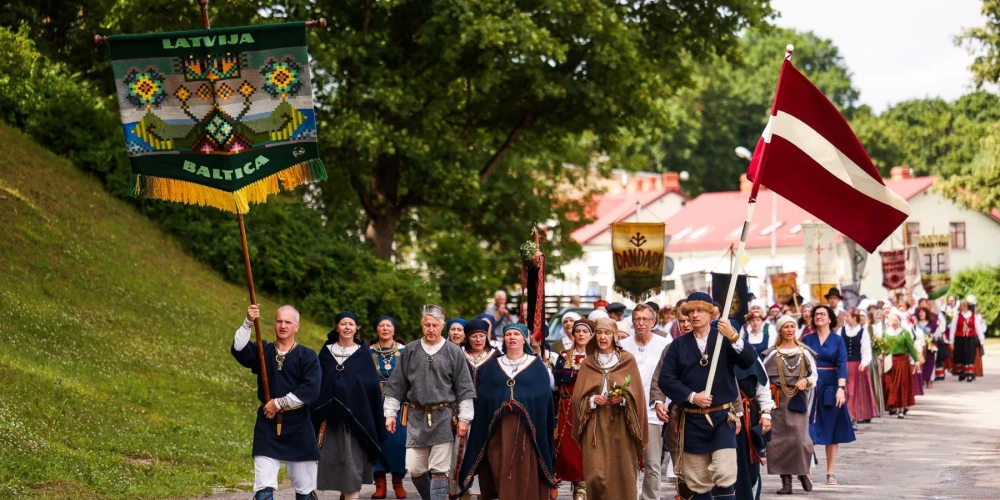 Starptautiskais folkloras festivāls “Baltica” notiek kopš 1987. gada, un katru reizi tas notiek citā Baltijas valstī. 