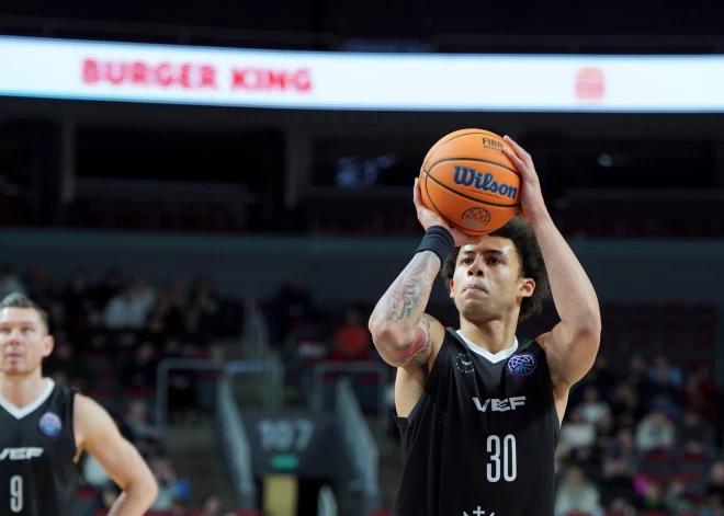 "VEF Rīga" basketbolisti līderu duelī zaudē Tallinas "Kalev"/"Cramo"