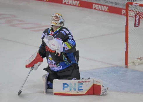 Gudļevska "Fischtown Pinguins" viesos ar 1:4 (1:1, 0:1, 0:2) zaudēja Ķelnes "Haie". 