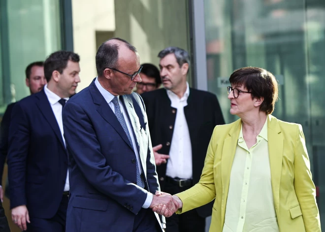 Vācijā konservatīvie un sociāldemokrāti panāk vienošanos par koalīcijas izveidi