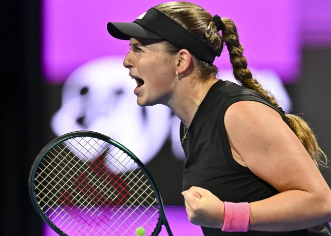 Ostapenko ar Peresu iekļūst Indianvelsas "WTA 1000" turnīra dubultspēļu sacensību ceturtdaļfinālā