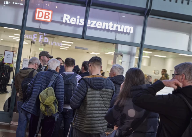 Hamburgas lidostā pēkšņi sācies streiks. Atcelti visi reisi