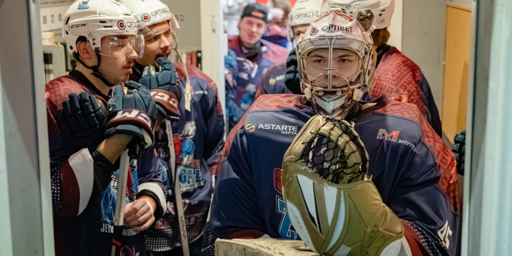 Jelgavnieki mājās ar 8:0 (2:0, 3:0, 3:0) sagrāva Viļņas "Hockey punks".