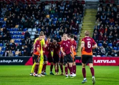 Latvijas futbola izlasei spēlēs pret Andoru un zvaigžņoto Angliju būs jāiztiek bez diviem vadošajiem futbolistiem