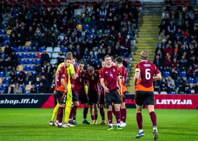 Latvijas futbola izlasei spēlēs pret Andoru un zvaigžņoto Angliju būs jāiztiek bez diviem vadošajiem futbolistiem