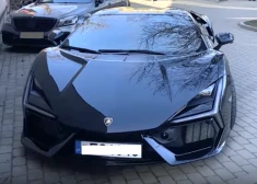 Luksusa “Lamborghini" cena ir sākot no 500 tūkstošiem eiro.