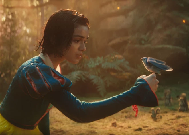 FOTO: Sniegbaltīte: iemīļotā klasika atgriežas uz ekrāniem jaunā veidolā