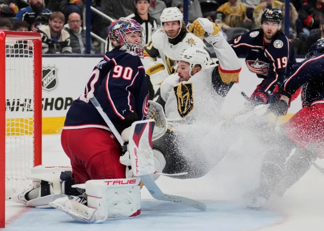 Merzļikins neglābj "Blue Jackets" no zaudējuma pret "Golden Knights"; Balinskim panākums Kanādā