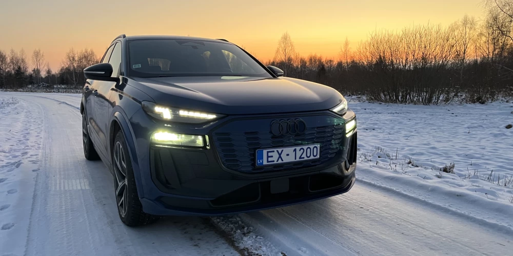 "Audi Q6 e-tron" elektromobilis. 