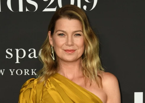 Aktrise Elena Pompeo nevēlas, lai viņas jaunākā meita skatītos seriālu “Grejas anatomija”.