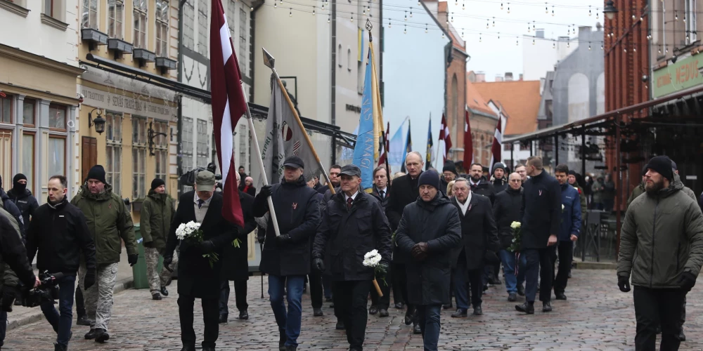 Leģionāru piemiņas gājiens Rīgā (foto: Juris Rozenbergs)