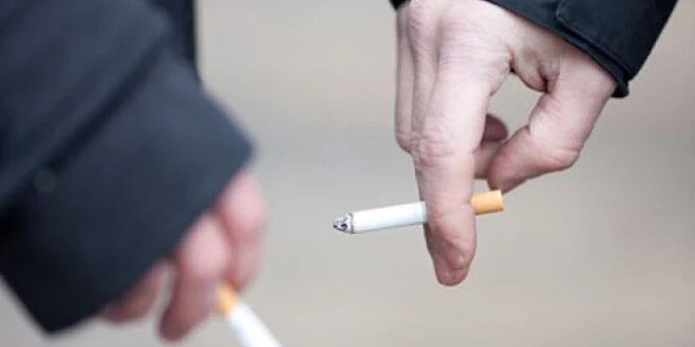 Pēc Rēzeknes Pašvaldības policijas priekšnieka Vitālija Podgaiska teiktā, daudzi pusaudži nesaprot, kādas var būt sekas, ja viņus pieķers ar cigareti vai veipu. 