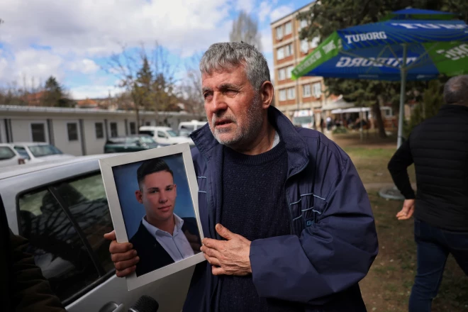 Tomko Stojanovs ugunsgrēkā zaudēja savu vienīgo bērnu - 24 gadus veco Andreju.