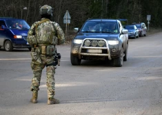 Doties uz Krieviju un Baltkrieviju varēs tikai ar auto