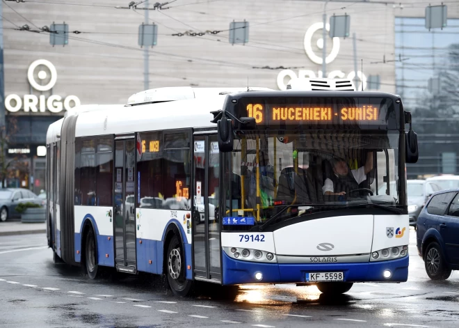 Ar vilcienu, autobusu vai tramvaju — kas jāzina par vienoto biļeti?