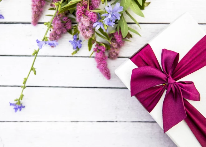 Brīnišķīgas dāvanu idejas sievietei