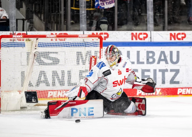 Kristers Gudļevskis neizglābj, Vācijas vicečempione  "Fischtown Pinguins" nokļūst divu zaudējumu attālumā no sezonas beigām