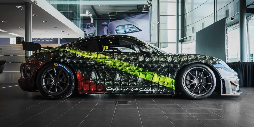 Šosezon "Porsche Latvia Racing Team” automašīnu klātienē un darbībā varēs apskatīt divos Baltijas autošosejas čempionāta posmos Rīgā, Biķernieku trasē, kā arī vairākās sacensībās Igaunijā, Lietuvā un Polijā.