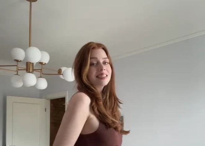 Influencere Elīna Pakalne atrāda grūtnieces vēderiņu (VIDEO)