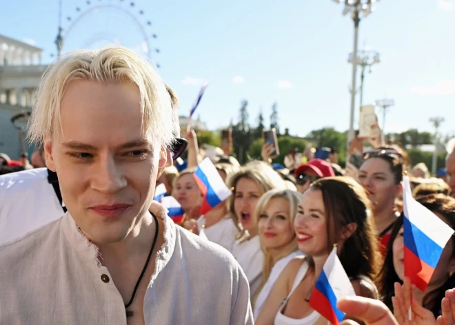Импортозаместили "Евровидение": Шаман представит Россию на новом "международном" конкурсе
