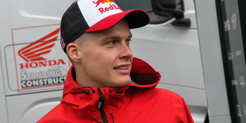 Motokrosists Pauls Jonass.