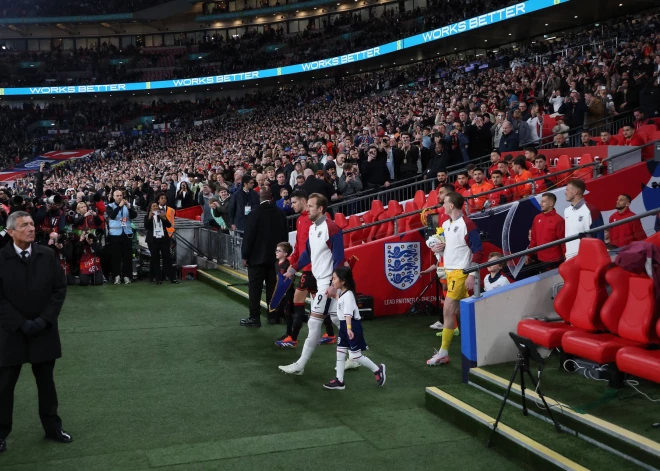 Neaizmirstama diena Latvijas futbolam. Uz spēli Vemblija stadionā pārdotas visas 90 000 biļetes