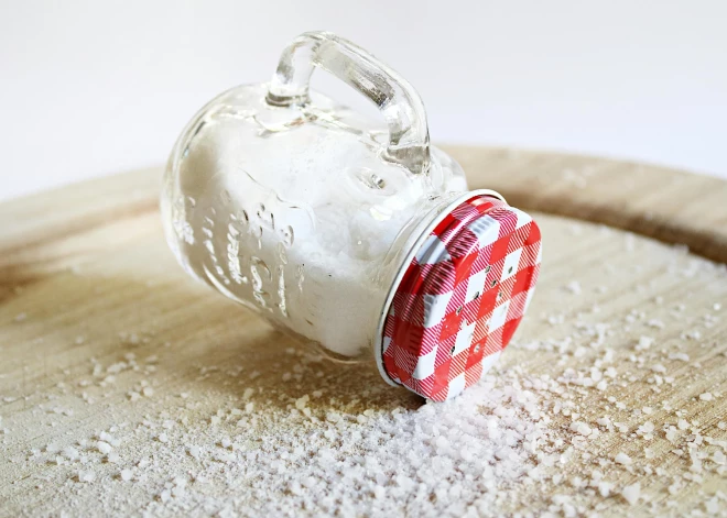 Pazīmes, kas norāda uz pārmērīgu sāls patēriņu