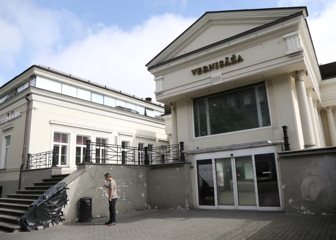 Какой пассаж! Развлекательный центр Vernisāža в центре Риги снова выставлен на продажу