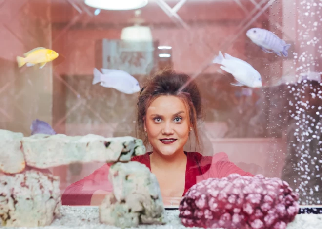 "Neviens atļauju man neprasīja!" Katrīna Dimanta sašutusi par savu foto priekšvēlēšanu avīzē