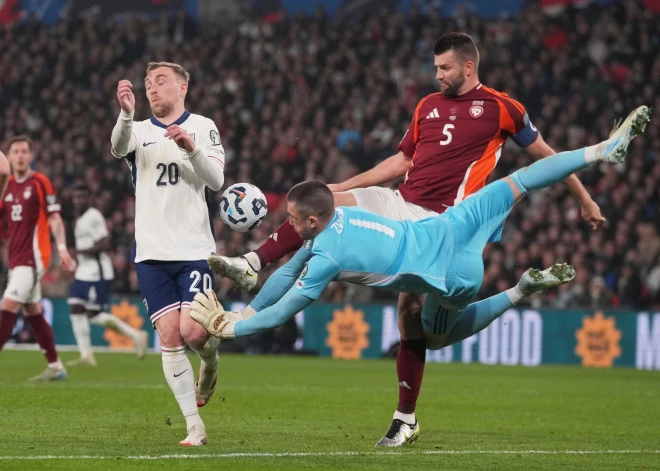 Paši netrāpīja, pretinieki sodīja: Latvija Vemblija stadionā piekāpjas Anglijai Pasaules kausa kvalifikācijas spēlē