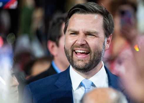 Džeims Deivids Venss.