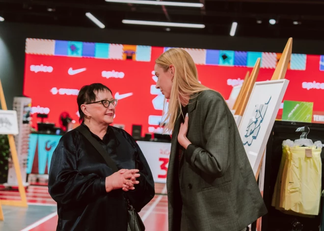 Rimi Rīgas maratona oficiālā Nike skriešanas krekla dizaina atklāšana.