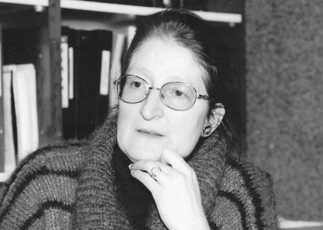 Mūžībā devusies bijusī Latvijas Okupācijas muzeja izpilddirektore Gundega Feldmane-Zāns