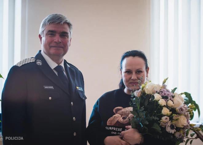 Rīgā dzimušo trīnīšu mamma ir Valsts policijas darbiniece