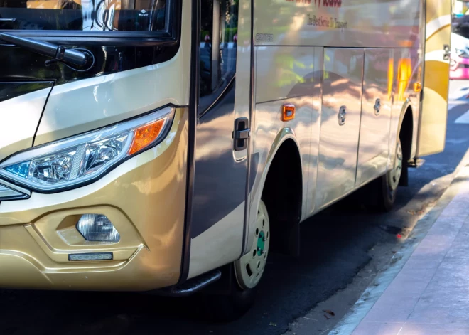 Mazsalacas jaunieši Rīgā aplaupījuši kādu autobusa pasažieri
