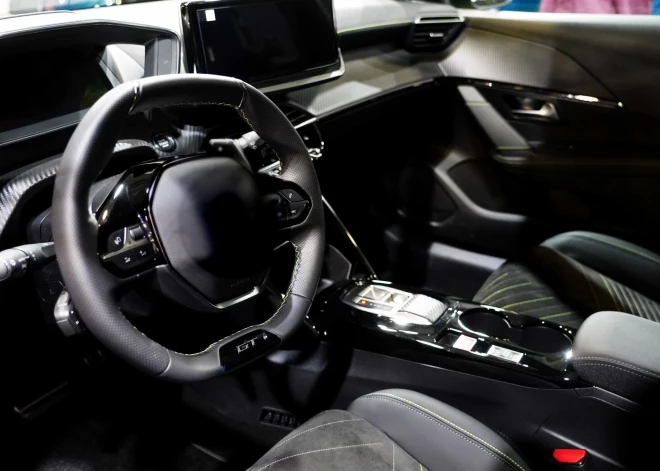 Brauca, apzinoties veselības riskus: Senāts noraida kasāciju par nāvējošu ceļu satiksmes negadījumu