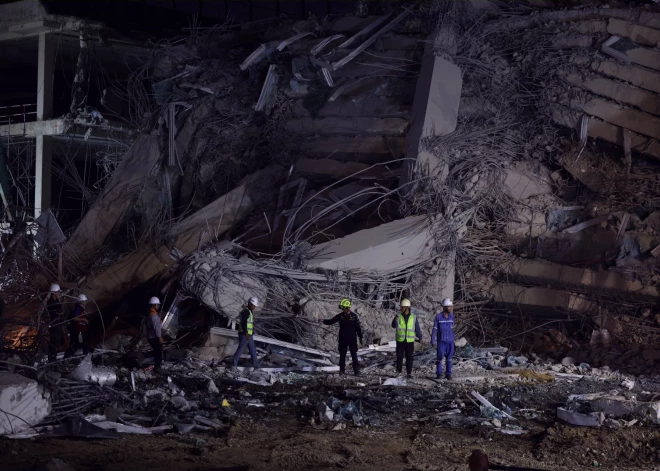 Zemestrīcē Mjanmā bojāgājušo skaits pārsniedz 1700